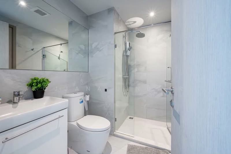 Rhythm Ekkamai, Bangkok, 11 Soi Sukhumvit 63, Khlongtoei Nua, Watthana, Bangkok, 2 Bedrooms, 80 sqm, Condo For Sale, by Rojjana Jindasri, 500235791 - DDproperty.com