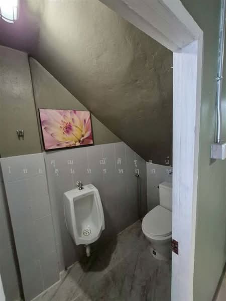 อาคารพาณิชย์ 4.5 ชั้น 18 ตร.ว. อาคารพาณิชย์ ใกล้โรงพยาบาลสินแพทย์ รามอินทรา ซอยรามอินทรา52/1, กรุงเทพ, ถนนรามอินทรา, รามอินทรา, คันนายาว, กรุงเทพ, 150 ตร.ม., ตึกแถว-อาคารพาณิชย์ ขาย, โดย คุณ ณัติรุจน์ ไชยสุนทรพฤกษ์ (ที), 500235798 - DDproperty.com