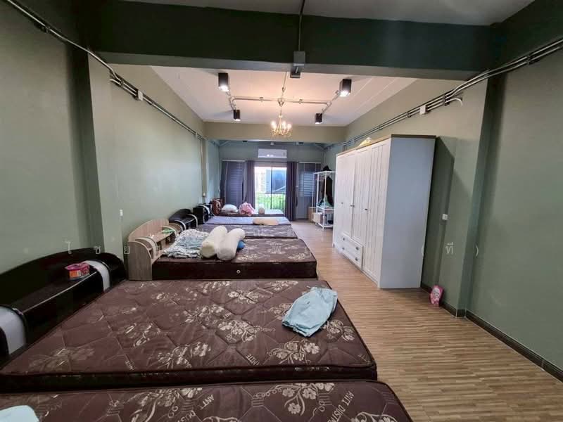 อาคารพาณิชย์ 4.5 ชั้น 18 ตร.ว. อาคารพาณิชย์ ใกล้โรงพยาบาลสินแพทย์ รามอินทรา ซอยรามอินทรา52/1, กรุงเทพ, ถนนรามอินทรา, รามอินทรา, คันนายาว, กรุงเทพ, 150 ตร.ม., ตึกแถว-อาคารพาณิชย์ ขาย, โดย คุณ ณัติรุจน์ ไชยสุนทรพฤกษ์ (ที), 500235798 - DDproperty.com