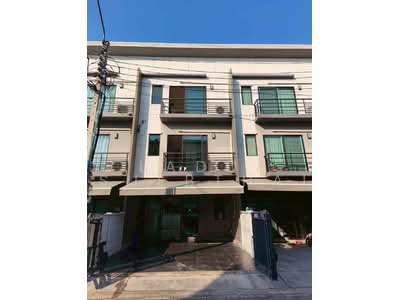 ขาย - Baan Klang Muang Pinklao - Charan : บ้านกลางเมือง ปิ่นเกล้า - จรัญฯ, กรุงเทพ