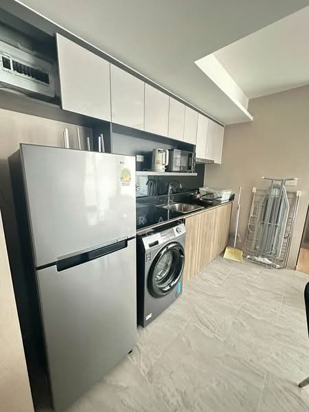 Lloyd Soonvijai-Thonglor, Bangkok, Soi Phetchaburi 47, Phetchaburi Road, Bang Kapi, Huai Khwang, Bangkok, 1 Bedroom, 28 sqm, Condo For Rent, by Aparasmi Mengoon, 500235825 - DDproperty.com