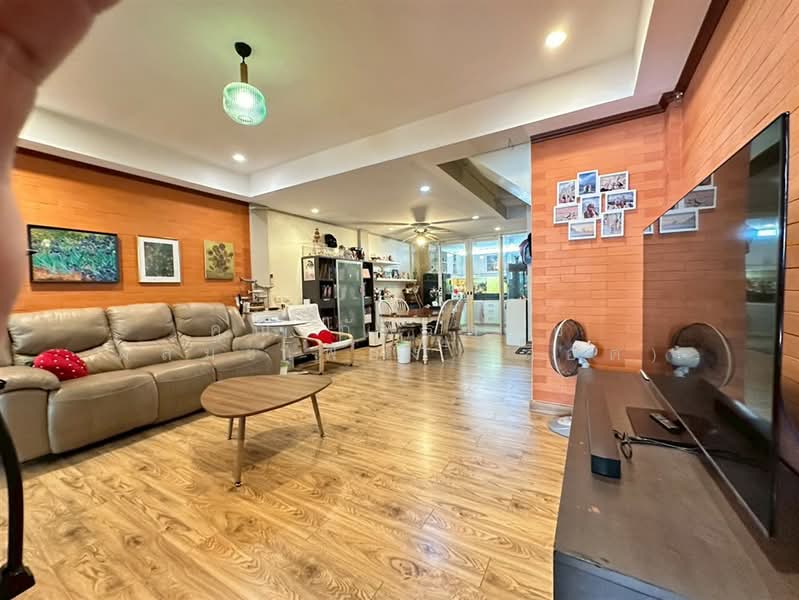 บ้านสวนธน พาร์ค แกลเลอรี่ รัตนาธิเบศร์ (Baan Suanthon Park Gallery Rattanathibet), นนทบุรี, ถนนรัตนาธิเบศร์, บางกระสอ, เมืองนนทบุรี, นนทบุรี, 150 ตร.ม., ทาวน์เฮ้าส์ ขาย, โดย คุณ ภัทรดนัย ผลมะเฟือง (ล็อต), 500235831 - DDproperty.com