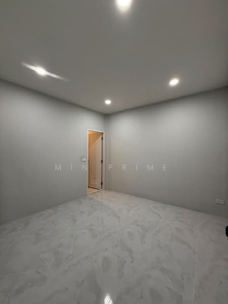 Rattana MuangThong, ภูเก็ต, วิชิต, เมืองภูเก็ต, ภูเก็ต, 80 ตร.ม., บ้านแฝด ขาย, โดย Min Prime, 500235837 - DDproperty.com