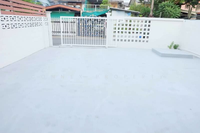 Pincharoen 3, Bangkok, สรงประภา, Si Khan, Don Mueang, Bangkok, 2 Bedrooms, 190 sqm, Townhouse For Sale, by Connex Property, 500235839 - DDproperty.com