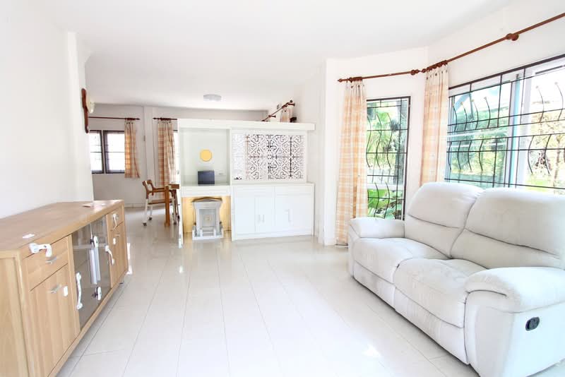 Baan Fah Piyarom - Lumlukka Klong 6, Pathum Thani, Lam Luk Ka Road, Khlong 6 (Exit), Bung Kham Proi, Lam Luk Ka, Pathum Thani, 3 Bedrooms, 127 sqm, Single Detached House For Sale, by อภิชัย ลิ้มไชยโรจน์, 500235878 - DDproperty.com