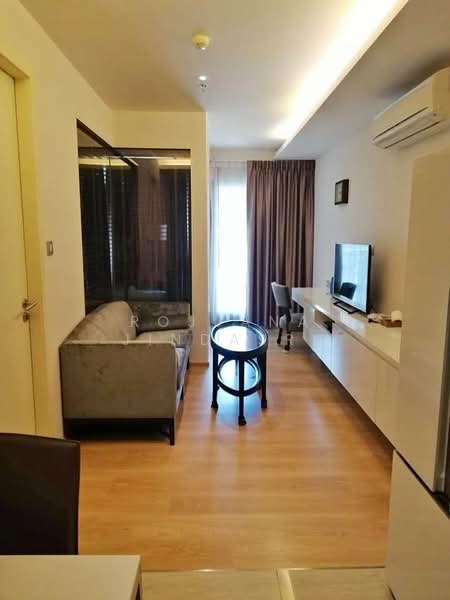 H Sukhumvit 43, Bangkok, 28 Sukhumvit 34 Road, Khlong Tan Nua, Watthana, Bangkok, 1 Bedroom, 43 sqm, Condo For Sale, by Rojjana Jindasri, 500235926 - DDproperty.com