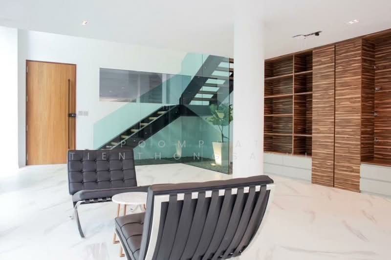 Prompak Gardens Condominium, Bangkok, Sukhumvit, Khlongtoei Nua, Watthana, Bangkok, 3 Bedrooms, 650 sqm, Condo For Sale, by Poomphat Tienthongsakul, 500235940 - DDproperty.com