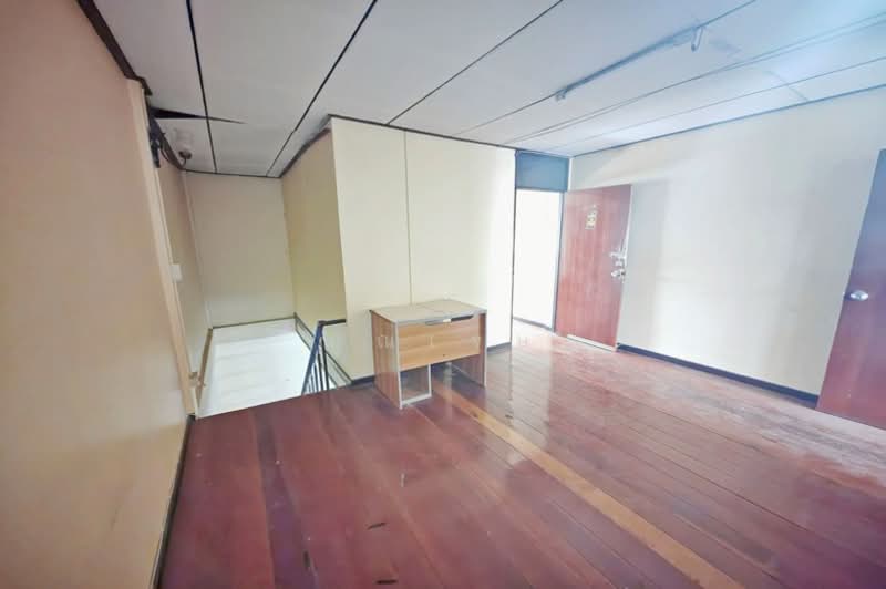 ซอยพุ่มอุไร 3, Bangkok, Samsen Nok, Huai Khwang, Bangkok, 2 Bedrooms, 80 sqm, Townhouse For Sale, by คุณเจษ, 500235952 - DDproperty.com