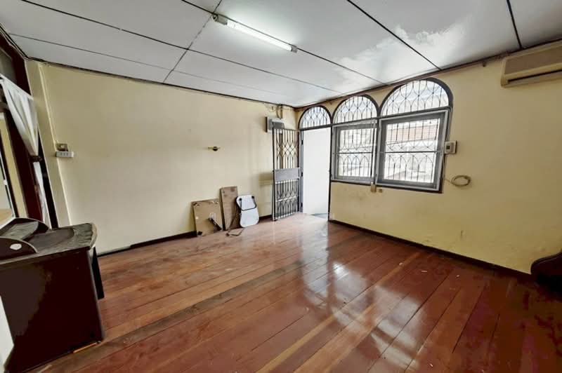 ซอยพุ่มอุไร 3, กรุงเทพ, สามเสนนอก, ห้วยขวาง, กรุงเทพ, 80 ตร.ม., ทาวน์เฮ้าส์ ขาย, โดย คุณเจษ, 500235952 - DDproperty.com