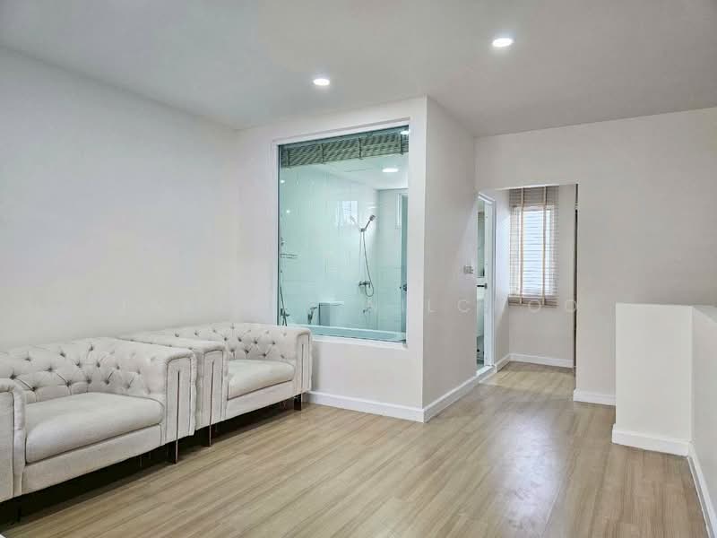 For Sale - Areeya Daily Kaset-Nawamintr, Bangkok