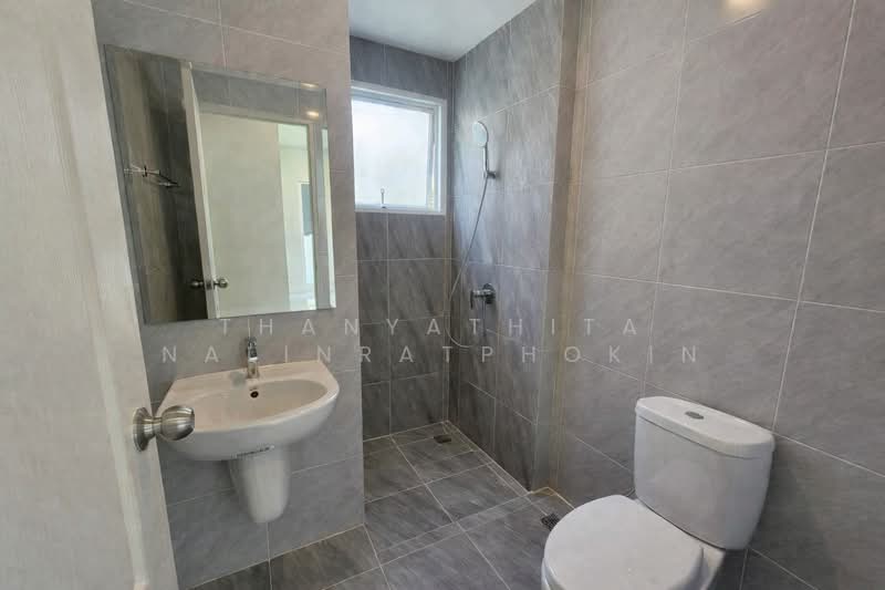 Centro Ratchapruek, Nonthaburi, Soi Bang Len, Bang Yai, Bang Yai, Nonthaburi, 4 Bedrooms, 169 sqm, Single Detached House For Sale, by Thanyathita Nalinratphokin, 500235979 - DDproperty.com