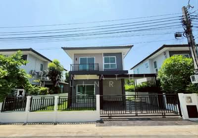 ขาย - Centro Ratchapruek : เซนโทร ราชพฤกษ์, นนทบุรี