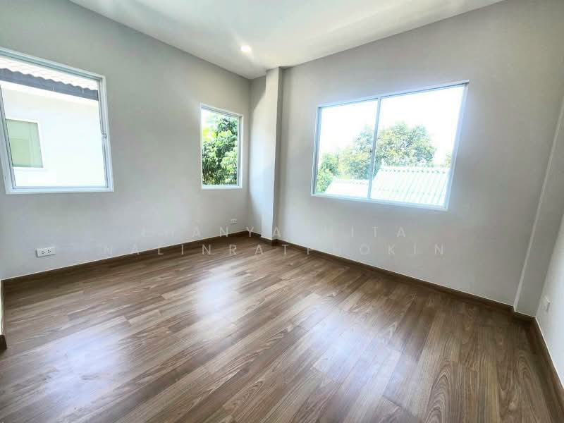 Centro Ratchapruek, Nonthaburi, Soi Bang Len, Bang Yai, Bang Yai, Nonthaburi, 4 Bedrooms, 169 sqm, Single Detached House For Sale, by Thanyathita Nalinratphokin, 500235979 - DDproperty.com