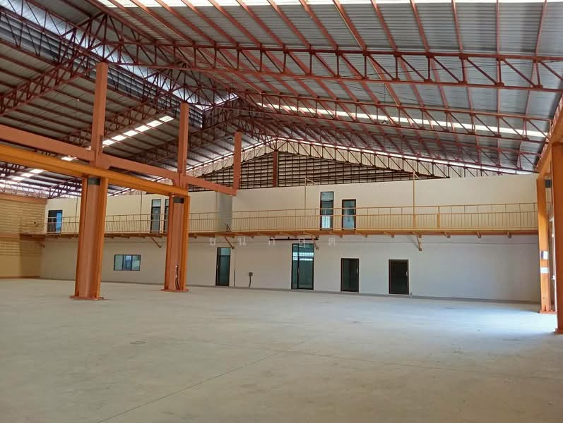 โกดังให้เช่า พร้อมออฟฟิศ พื้นที่ใช้สอยขนาด 2,200 ตรม. ใกล้เซ็นทรัลพระราม 2 🚩 พุทธบูชา จอมทอง กทม., Bangkok, Bangmot, Chom Thong, Bangkok, , 2,200 sqm, Warehouse/Factory For Rent, by ธนกฤต, 500235998 - DDproperty.com