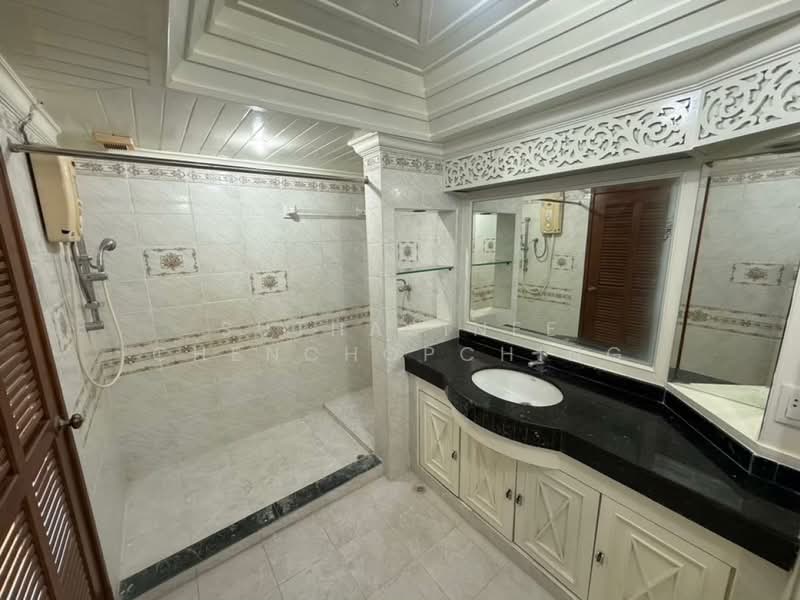 Vibhavadi Suite : วิภาวดีสวีท, กรุงเทพ, 88 ซอย ลาดพร้าว 8, จอมพล, จตุจักร, กรุงเทพ, 143 ตร.ม., คอนโด ขาย, โดย Suthasinee Chenchopching, 500236006 - DDproperty.com