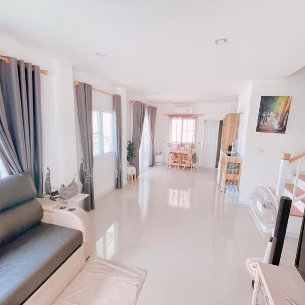 บ้าน 3-ห้องนอน, กรุงเทพ, ประเวศ, ประเวศ, กรุงเทพ, 156 ตร.ม., บ้านเดี่ยว ขาย, โดย Suthasinee Chenchopching, 500236010 - DDproperty.com