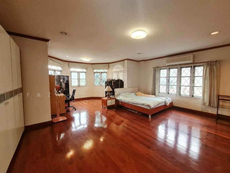 บ้านเดี่ยว 5 ห้องนอน ชวนชื่น ลาดพร้าว ใกล้ CDC เหมาะครอบครัวใหญ่, กรุงเทพ, ลาดพร้าว, ลาดพร้าว, กรุงเทพ, 347 ตร.ม., บ้านเดี่ยว ให้เช่า, โดย Fazwaz (Thailand) Co., Ltd., 500236014 - DDproperty.com