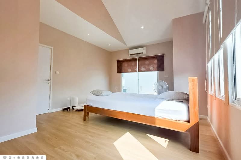 Lake Forest Perfect Place New Ratchaphruek, Pathum Thani, Bang Luang, Muang Pathum Thani, Pathum Thani, 3 Bedrooms, 143 sqm, Single Detached House For Sale, by Benchawarin Pakkawetppisit, 500236017 - DDproperty.com