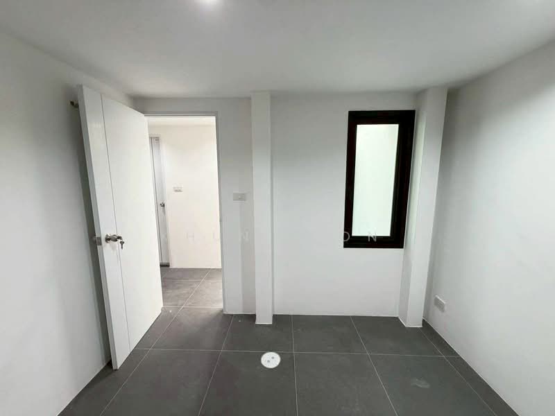 For Sale: Renovated 4.5-Storey House with Private Elevator in Punnawithi Area (SPSSR163), Bangkok, สุขุมวิท101, Bang Chak, Phra Khanong, Bangkok, 4 Bedrooms, 104 sqm, Single Detached House For Sale, by Khun Poon, 500236031 - DDproperty.com