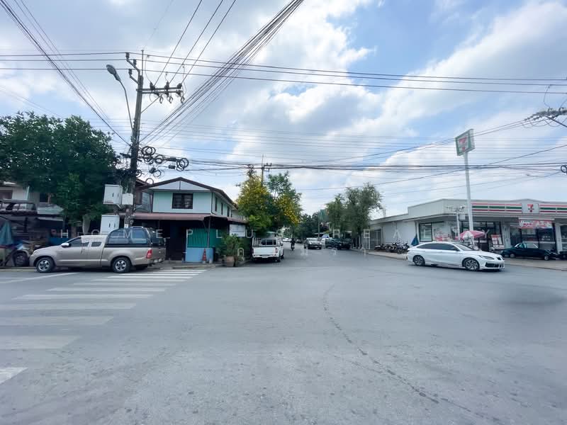 ทาวน์เฮ้าส์ เคหะชุมชนฉลองกรุง โซน 6 ซอย สังฆประชา, Bangkok, Lam Phak Chi, Nong Chok, Bangkok, 4 Bedrooms, 162 sqm, Townhouse For Sale, by HOMEPLUS REALTY - คุณมิรา, 500236032 - DDproperty.com