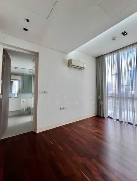 Domus 18, Bangkok, Soi Sukhumvit 18, Khlong Toei, Khlong Toei, Bangkok, 2 Bedrooms, 102 sqm, Condo For Rent, by Kritaphak Khongmueang, 500236034 - DDproperty.com