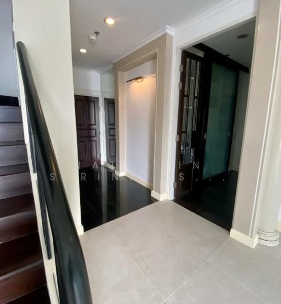 Somkid Gardens, Bangkok, Ploenchit, Lumphini, Pathum Wan, Bangkok, 2 Bedrooms, 366 sqm, Condo For Sale, by Ratsarin Sirinipaspong, 500236043 - DDproperty.com