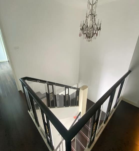 Somkid Gardens, Bangkok, Ploenchit, Lumphini, Pathum Wan, Bangkok, 2 Bedrooms, 366 sqm, Condo For Sale, by Ratsarin Sirinipaspong, 500236043 - DDproperty.com