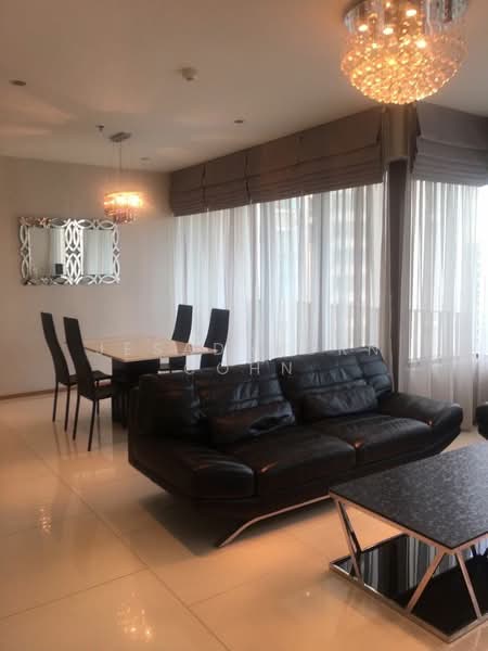 The Emporio Place, Bangkok, 93 Soi Sukhumvit 24, Sukhumvit Road, Khong Tan, Khlong Toei, Bangkok, 2 Bedrooms, 106 sqm, Condo For Sale, by Jesadakorn Cohn, 500236050 - DDproperty.com