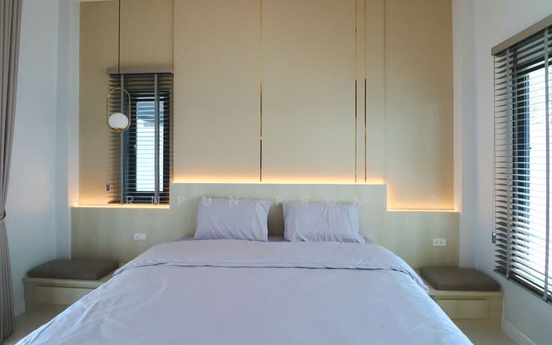 3-Bedroom Pool Villa for Sale | Fully Furnished | Near Motorway & Beach, Chon Buri (Pattaya), Huai Yai, Bang Lamung (Pattaya), Chon Buri (Pattaya), 3 Bedrooms, 406 sqm, Villa For Sale, by Pornpun Promlert, 500236063 - DDproperty.com