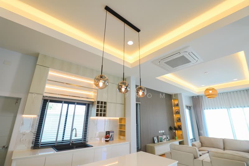 3-Bedroom Pool Villa for Sale | Fully Furnished | Near Motorway & Beach, Chon Buri (Pattaya), Huai Yai, Bang Lamung (Pattaya), Chon Buri (Pattaya), 3 Bedrooms, 406 sqm, Villa For Sale, by Pornpun Promlert, 500236063 - DDproperty.com