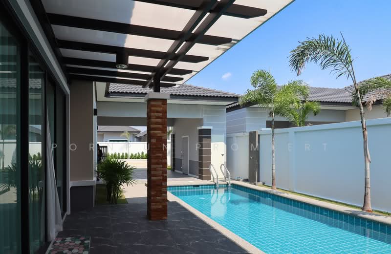 3-Bedroom Pool Villa for Sale | Fully Furnished | Near Motorway & Beach, Chon Buri (Pattaya), Huai Yai, Bang Lamung (Pattaya), Chon Buri (Pattaya), 3 Bedrooms, 406 sqm, Villa For Sale, by Pornpun Promlert, 500236063 - DDproperty.com
