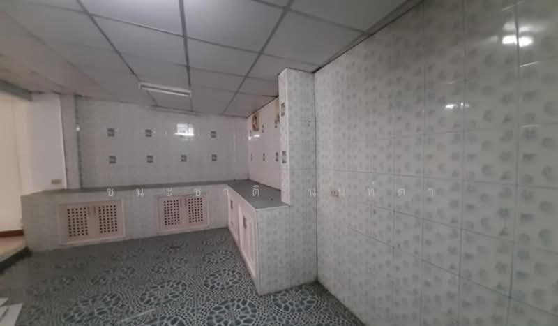 Busarin Ramintra, Bangkok, Soi Phraya Suren 40, Sam Wa Tawan Tok, Khlong Sam Wa, Bangkok, 3 Bedrooms, 110 sqm, Townhouse For Sale, by ชนะชาติ นนท์ตา, 500236065 - DDproperty.com