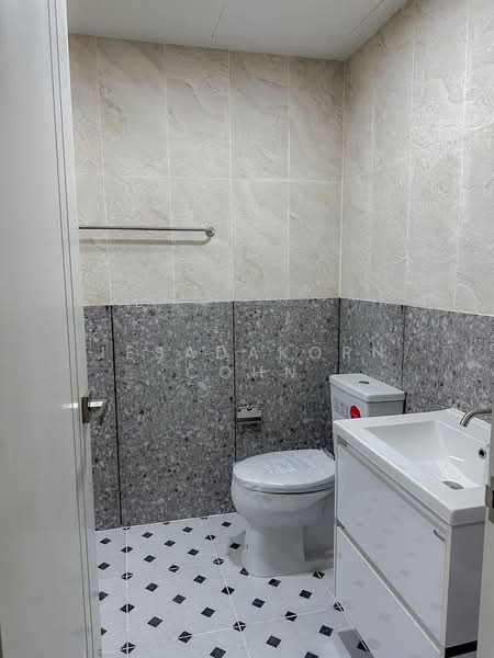 Pathumwan Resort, Bangkok, Phayathai Road, Thanon Phaya Thai, Ratchathewi, Bangkok, 2 Bedrooms, 60 sqm, Condo For Sale, by Jesadakorn Cohn, 500236073 - DDproperty.com