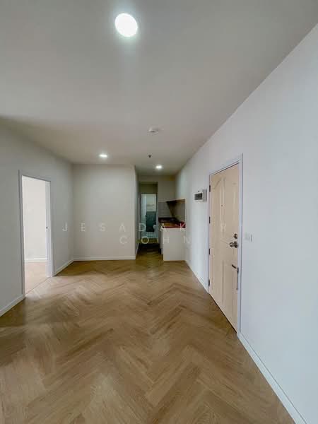 Pathumwan Resort, Bangkok, Phayathai Road, Thanon Phaya Thai, Ratchathewi, Bangkok, 2 Bedrooms, 60 sqm, Condo For Sale, by Jesadakorn Cohn, 500236073 - DDproperty.com