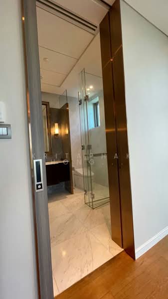 Sindhorn Tonson, Bangkok, 89 Soi Tonson Sarasin Road, Lumphini, Pathum Wan, Bangkok, 1 Bedroom, 106 sqm, Condo For Sale, by Kritaphak Khongmueang, 500236077 - DDproperty.com