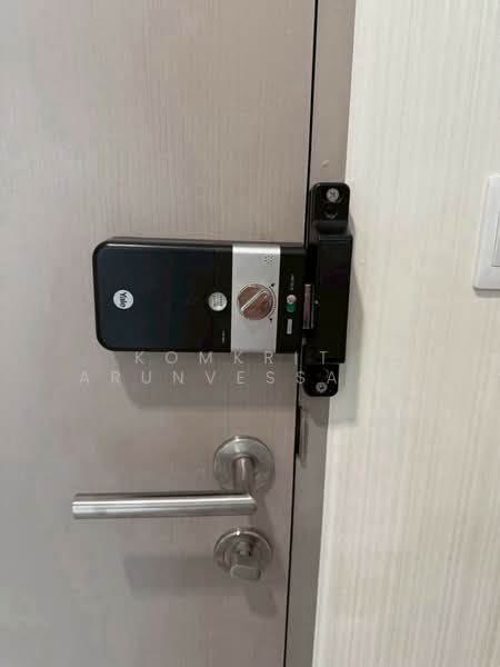 IDEO MOBI Sukhumvit 81, Bangkok, 2097 Sukhumvit Road, Bang Chak, Phra Khanong, Bangkok, 1 Bedroom, 30 sqm, Condo For Rent, by Komkrit  Arunvessased , 500236087 - DDproperty.com