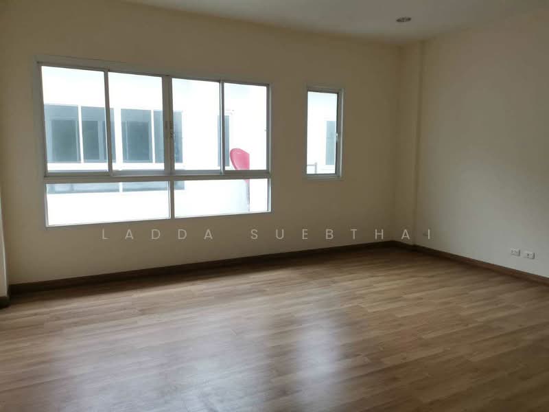 Premium Place Nawamin – Ladprao 101, Bangkok, Nawamin, Bueng Kum, Bangkok, 6 Bedrooms, 350 sqm, Townhouse For Sale, by Ladda Suebthai, 500236101 - DDproperty.com