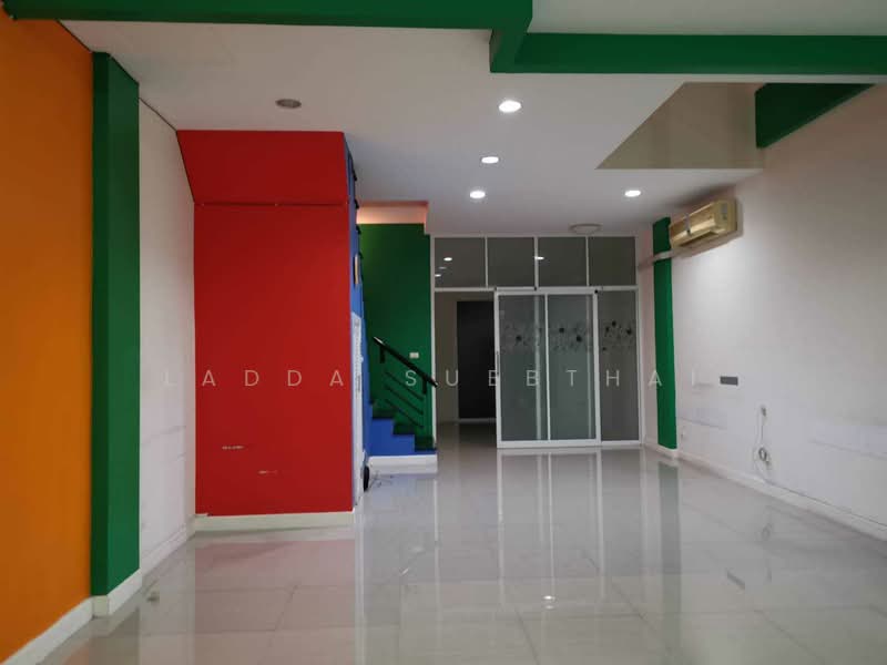 Premium Place Nawamin – Ladprao 101, Bangkok, Nawamin, Bueng Kum, Bangkok, 6 Bedrooms, 350 sqm, Townhouse For Sale, by Ladda Suebthai, 500236101 - DDproperty.com