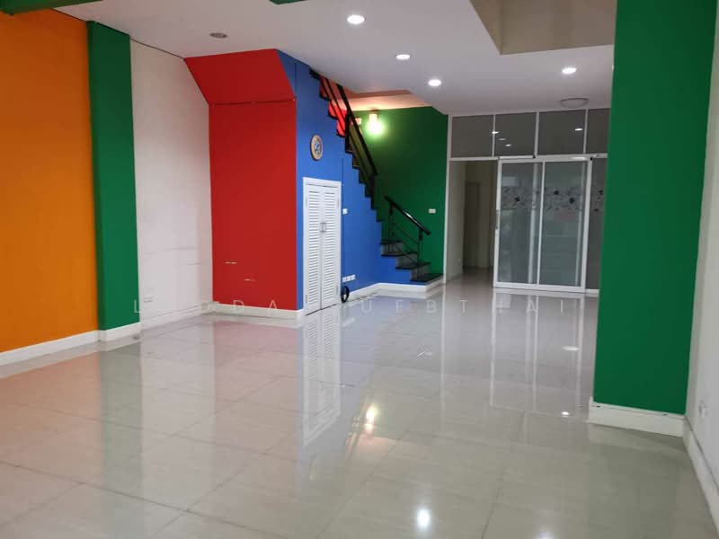 Premium Place Nawamin – Ladprao 101, Bangkok, Nawamin, Bueng Kum, Bangkok, 6 Bedrooms, 350 sqm, Townhouse For Sale, by Ladda Suebthai, 500236101 - DDproperty.com