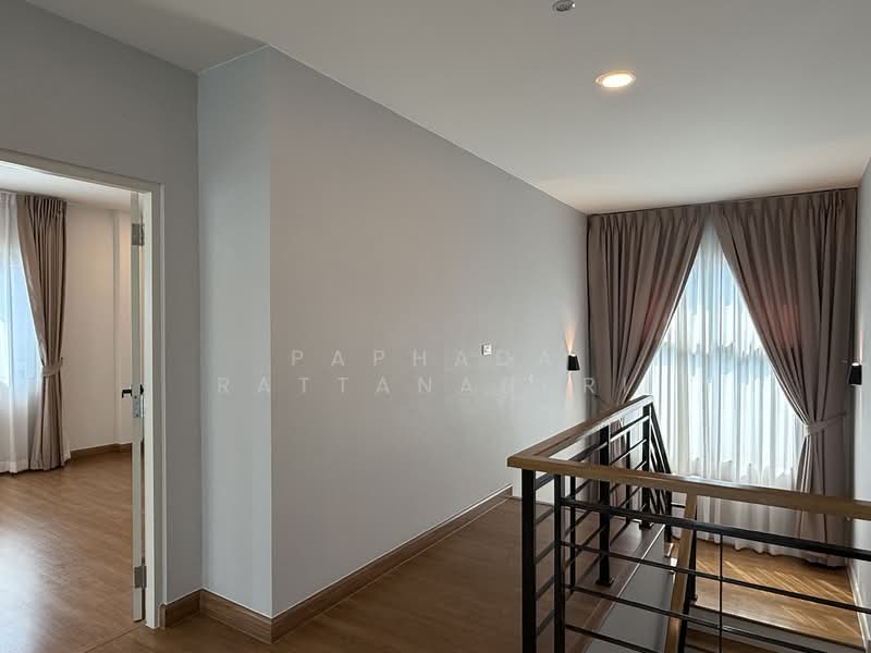 Centro Bangna : เซนโทร บางนา, สมุทรปราการ, 111 ซอย3, บางแก้ว, บางพลี, สมุทรปราการ, 260 ตร.ม., บ้านเดี่ยว ขาย, โดย Paphada Rattanaburi, 500236107 - DDproperty.com