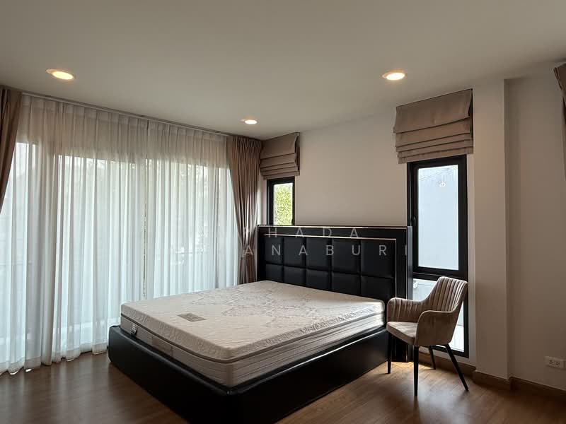 Centro Bangna, Samut Prakan, 111 Soi 3, Bang Kaeo, Bang Plee, Samut Prakan, 4 Bedrooms, 260 sqm, Single Detached House For Sale, by Paphada Rattanaburi, 500236107 - DDproperty.com