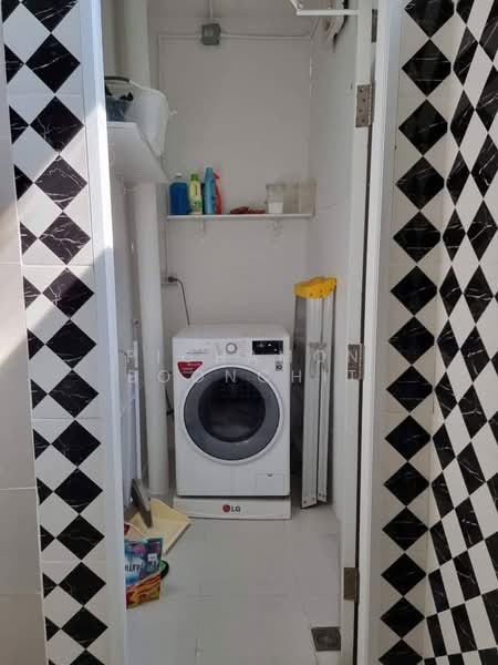 IDEO Blucove Sukhumvit : ไอดีโอ บลูโคฟ สุขุมวิท, กรุงเทพ, 2952 ถนนสุขุมวิท, บางนา, บางนา, กรุงเทพ, 61 ตร.ม., คอนโด ขาย, โดย Pichamon Boonchit, 500236108 - DDproperty.com