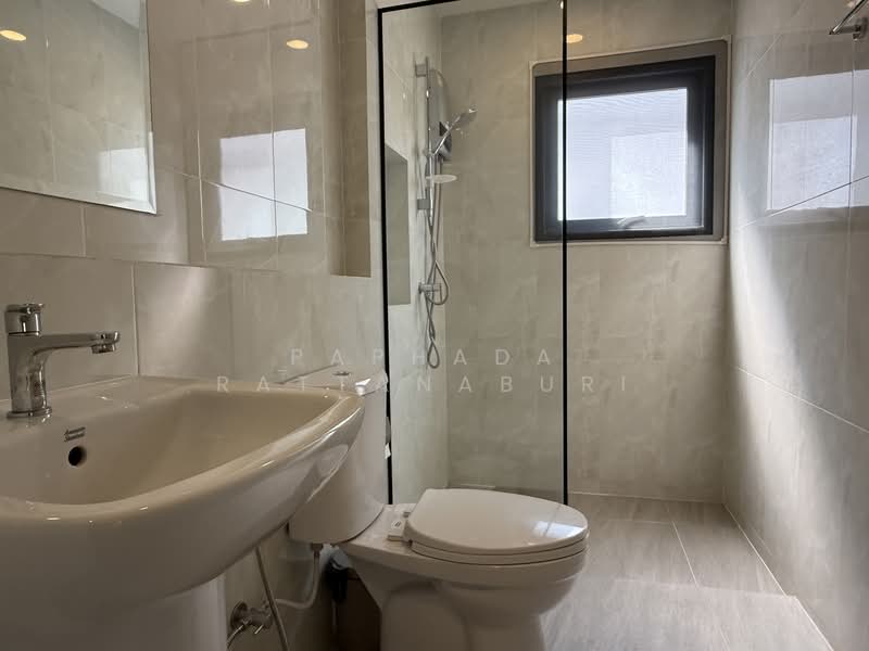 Centro Bangna, Samut Prakan, 111 Soi 3, Bang Kaeo, Bang Plee, Samut Prakan, 4 Bedrooms, 260 sqm, Single Detached House For Rent, by Paphada Rattanaburi, 500236121 - DDproperty.com