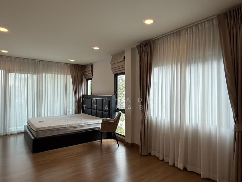 Centro Bangna, Samut Prakan, 111 Soi 3, Bang Kaeo, Bang Plee, Samut Prakan, 4 Bedrooms, 260 sqm, Single Detached House For Rent, by Paphada Rattanaburi, 500236121 - DDproperty.com