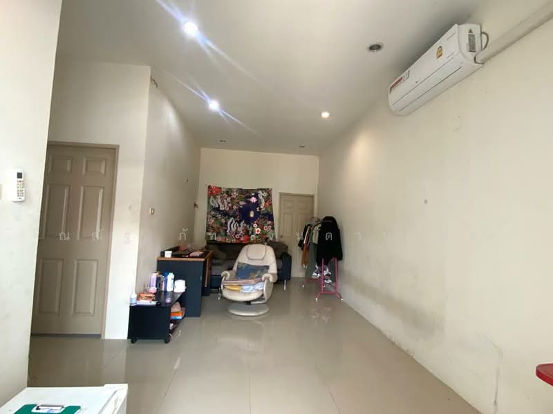 Green Garden Home Klong 11, Pathum Thani, Bung Nam Rak, Thanyaburi, Pathum Thani, 2 Bedrooms, 84 sqm, Townhouse For Sale, by ณณัฐ ภัทรจินดานุวงศ์, 500236126 - DDproperty.com