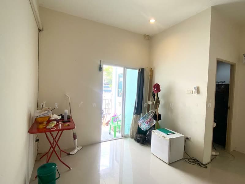 Green Garden Home Klong 11, Pathum Thani, Bung Nam Rak, Thanyaburi, Pathum Thani, 2 Bedrooms, 84 sqm, Townhouse For Sale, by ณณัฐ ภัทรจินดานุวงศ์, 500236126 - DDproperty.com