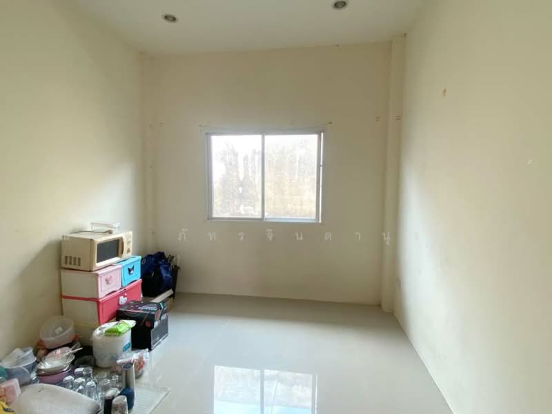 Green Garden Home Klong 11, Pathum Thani, Bung Nam Rak, Thanyaburi, Pathum Thani, 2 Bedrooms, 84 sqm, Townhouse For Sale, by ณณัฐ ภัทรจินดานุวงศ์, 500236126 - DDproperty.com