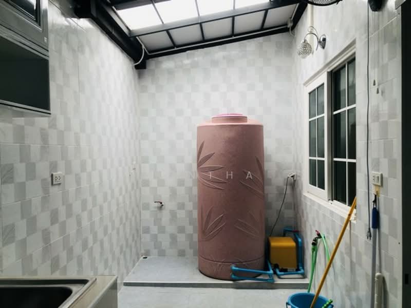 Golden Town 3 Bangna-Suanluang : โกลเด้น ทาวน์ 3 บางนา-สวนหลวง, กรุงเทพ, ถนนกาญจนาภิเษก, ประเวศ, ประเวศ, กรุงเทพ, 117 ตร.ม., ทาวน์เฮ้าส์ ขาย, โดย Montha, 500236192 - DDproperty.com