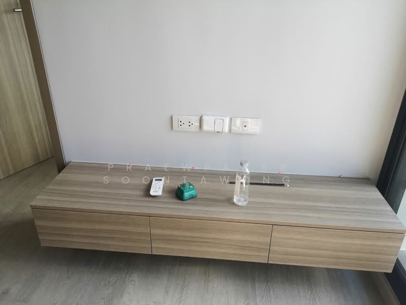 Altitude Unicorn Sathorn-Tha Phra, Bangkok, Ratchaphruek Road, Talat Plu, Thon Buri, Bangkok, 1 Bedroom, 31 sqm, Condo For Rent, by Praewpakar Soontawong, 500236194 - DDproperty.com