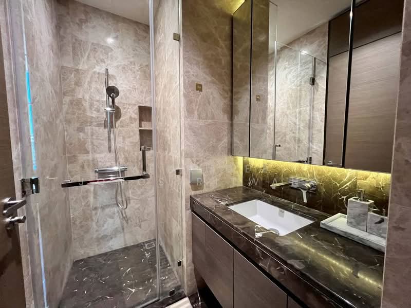 28 Chidlom, Bangkok, 28 Chit Lom Alley, Lumphini, Pathum Wan, Bangkok, 2 Bedrooms, 76 sqm, Condo For Rent, by Yenrudee Jongsaritwang, 500236196 - DDproperty.com